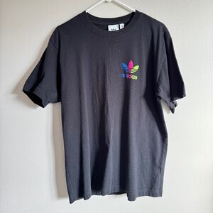 Black Adidas tee - size M - Trefoil logo